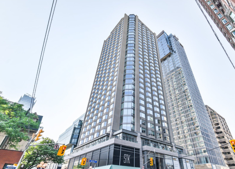 50 at Wellesley Station Condos